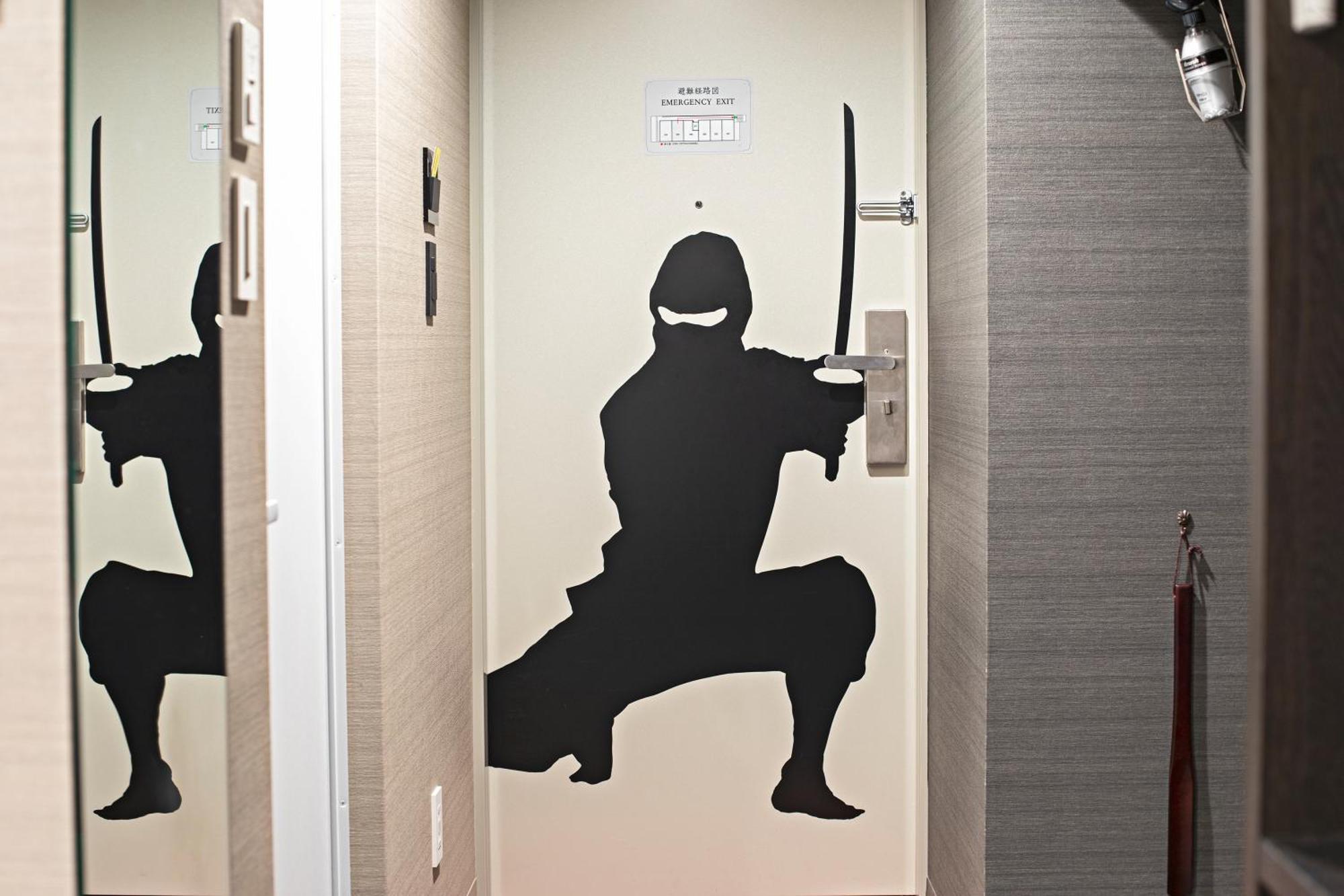 Hotel Ninja Black Киото Екстериор снимка